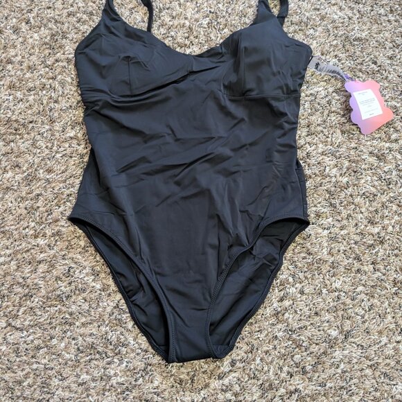 Fabletics Shaping Swim Demi One Piece - Picture 3 of 3